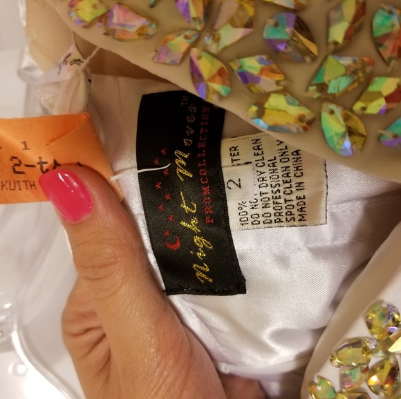 Night Moves Long Formal Dress - Picture 5 of 7